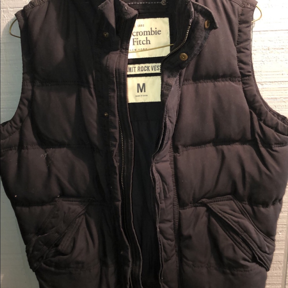 Men’s Abercrombie Vest